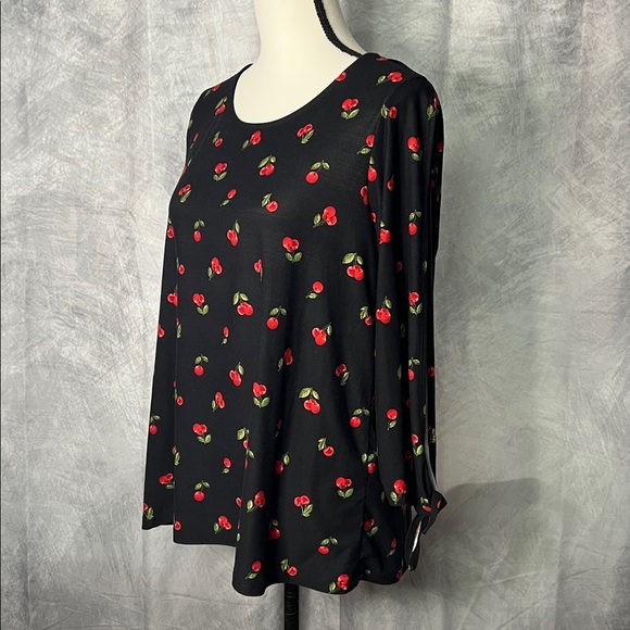 GILLI Cherry Print on Black Open Tie Slit Sleeve Boatneck Top - MED - Picture 7 of 13